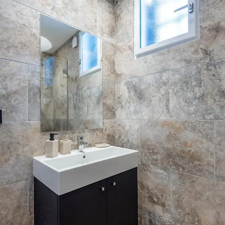 Le Beau Marcy - Contemporary Centre Flat * Анси